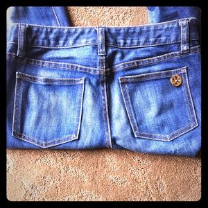Like new Tory Burch logo skinny jeans size 25